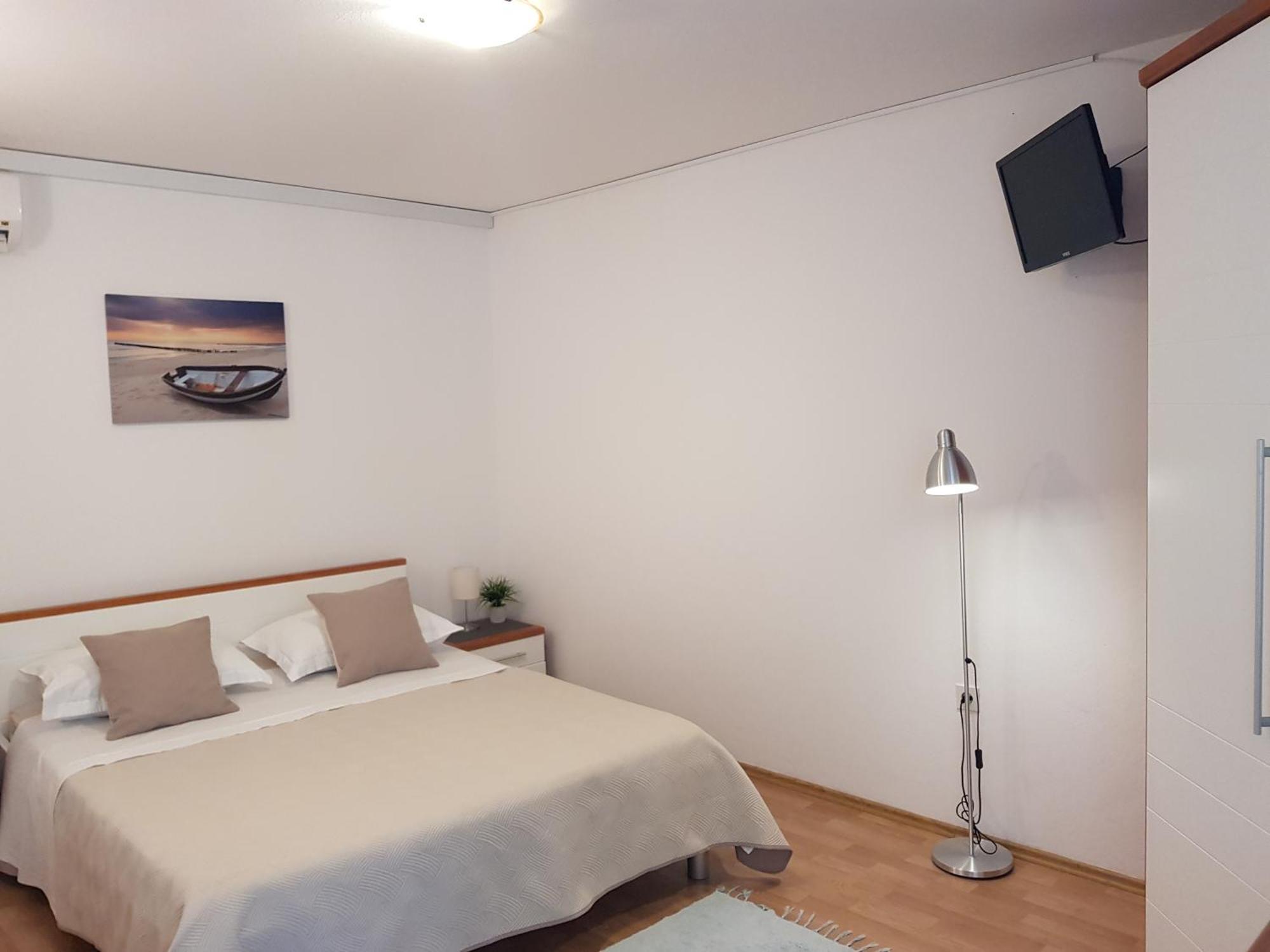 Bed & Breakfast Huljic Хвар Екстериор снимка